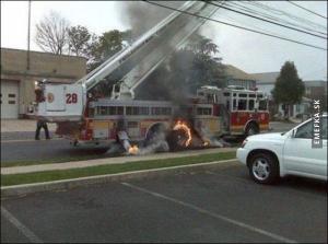 Když začnou hořet hasiči