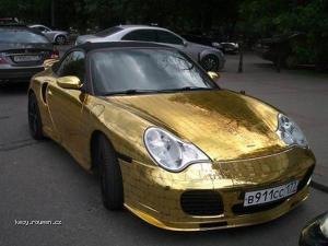 Zlate Porsche