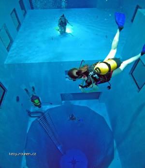 Worlds Deepest Swimming Pool 5