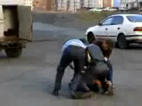 Rusko - odpor při zatýkání