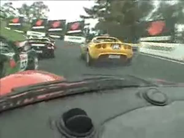 Automobilový závod - stíhací jízda
