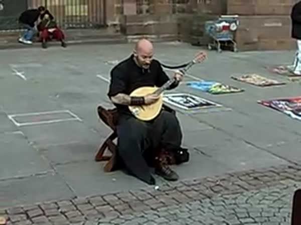Borec - Bezdomovec - skvělý zpěvák