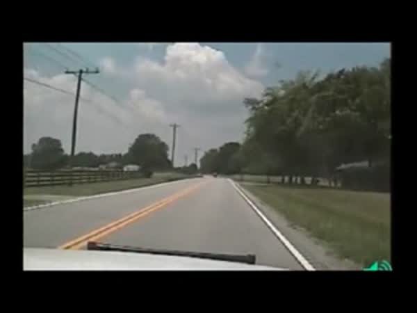 Motorkář vs. Policie - těžká nehoda