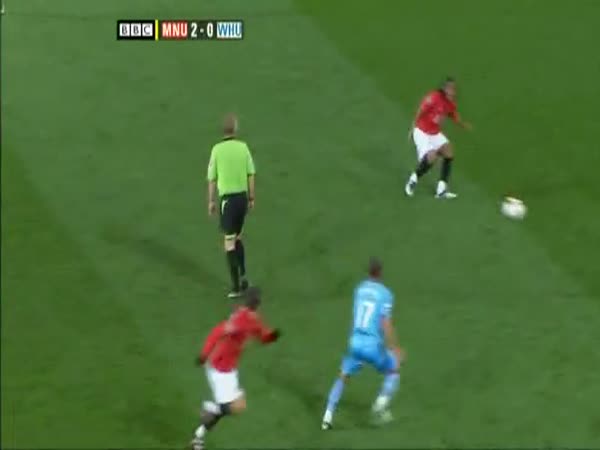 Fotbal - Dimitar Berbatov - skvělá akce