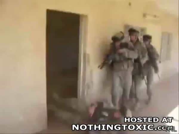 Vtipná videa z armády [kompilace]