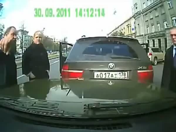 Jak se jezdí v Rusku 7.díl [nehody a dohody]