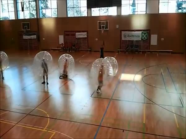 Bublinový fotbal