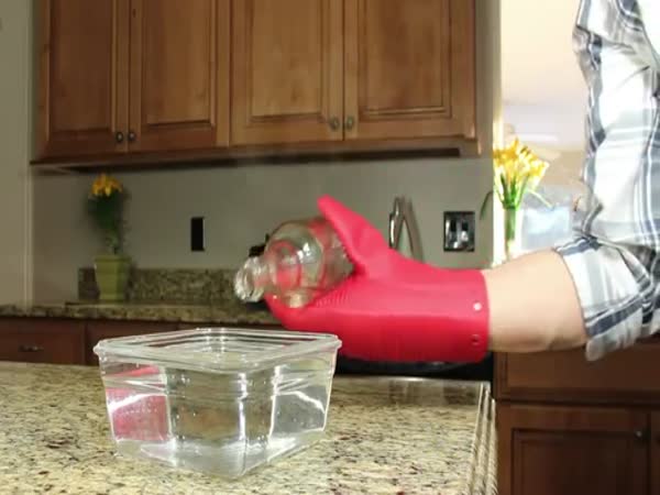 Jak naplnit lahev vodou