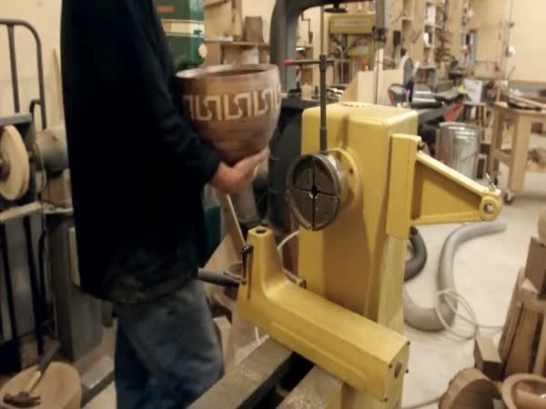 Výroba dřevěné misky