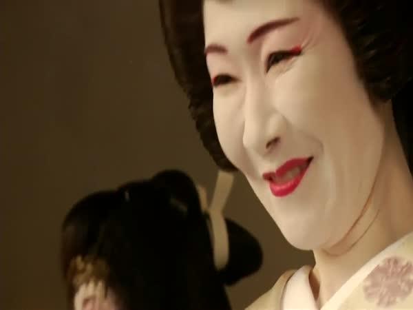 Nejstarší gejša na světě