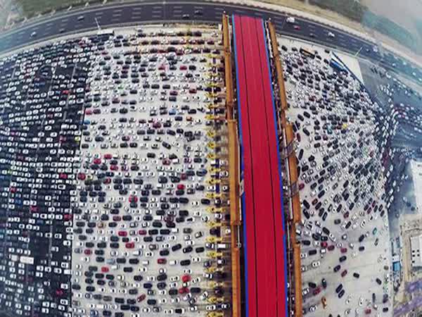 Čína - Největší dopravní zácpa
