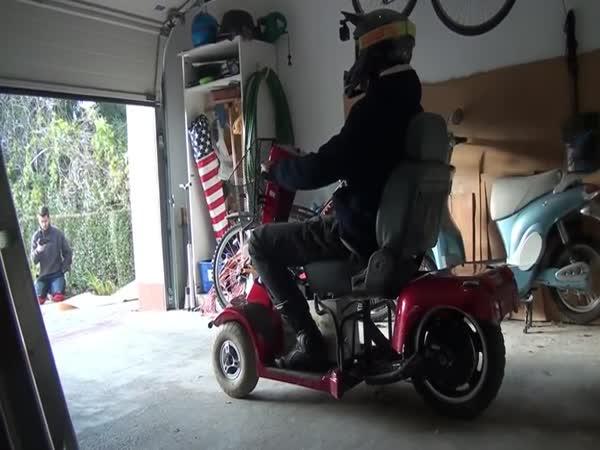Elektrický vozík pro "nestárnoucí"