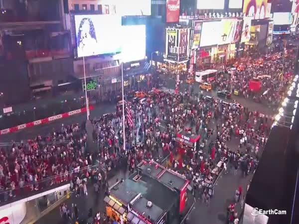 Panika lidí na Times Square