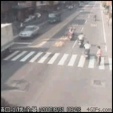 
Motorcycle_hits_woman
