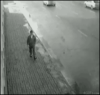 
Pedestrian_dodges_car_close
