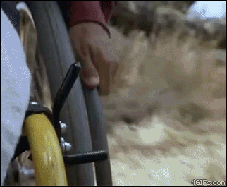 
Wheelchair_cliffdive
