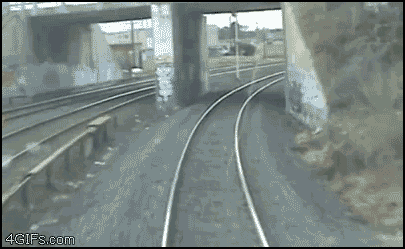 
Train_close_call
