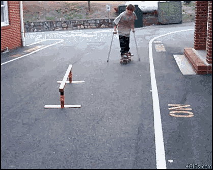 
Crutches_skateboarder
