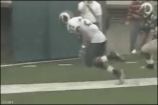 
4yoFootballTackle1
