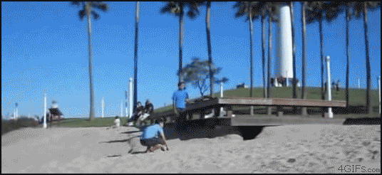 
Beach_parkour_flips

