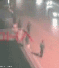 
Pedestrian_vs_van
