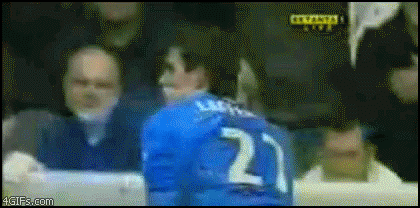 
Soccer_headbutt_dive
