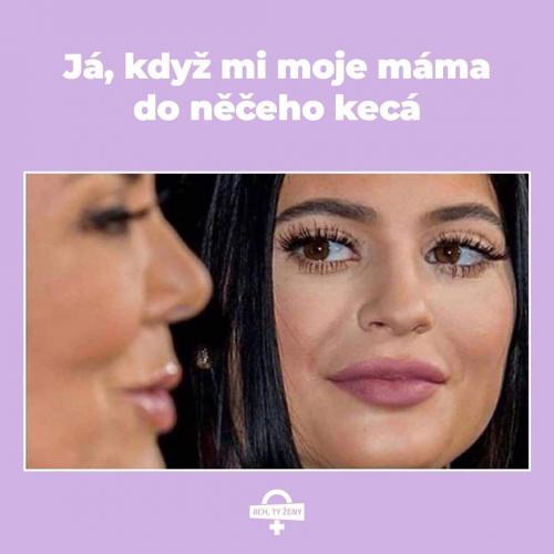  Máma 