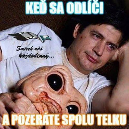 Odlíčila se