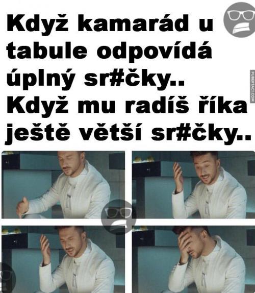  Kamarád u tabule 