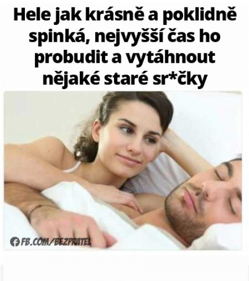  Krásně spinká 