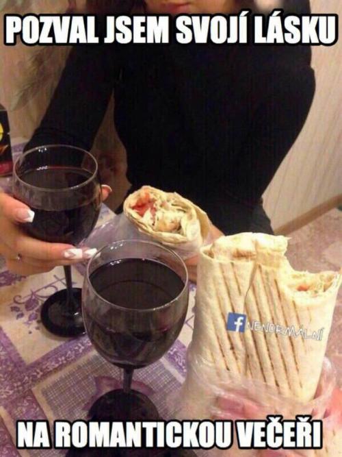  Romantická večeře 