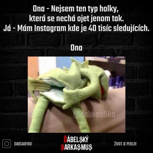 Instáč