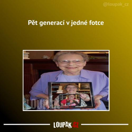 Je to na jedné fotce