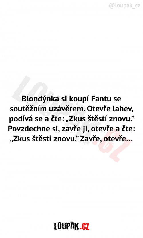  Blondýnka si koupí Fantu 