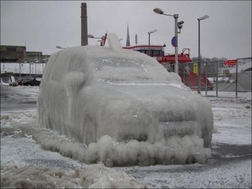  Ledové auto 