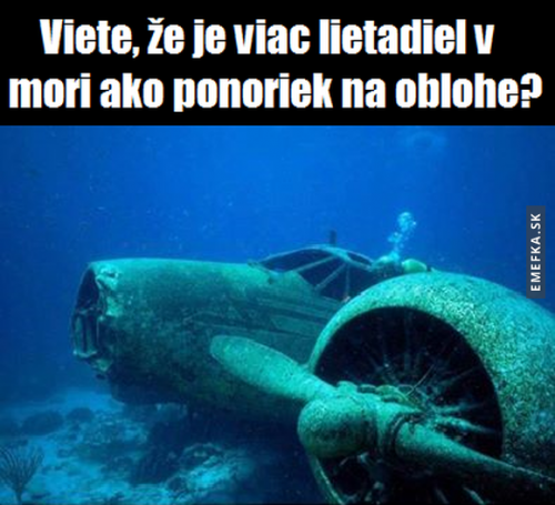  Ponorky a letadla 