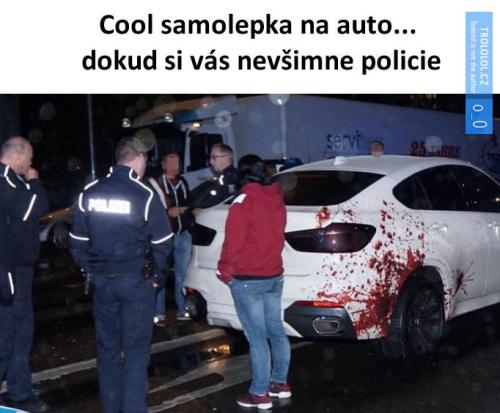  Policie 