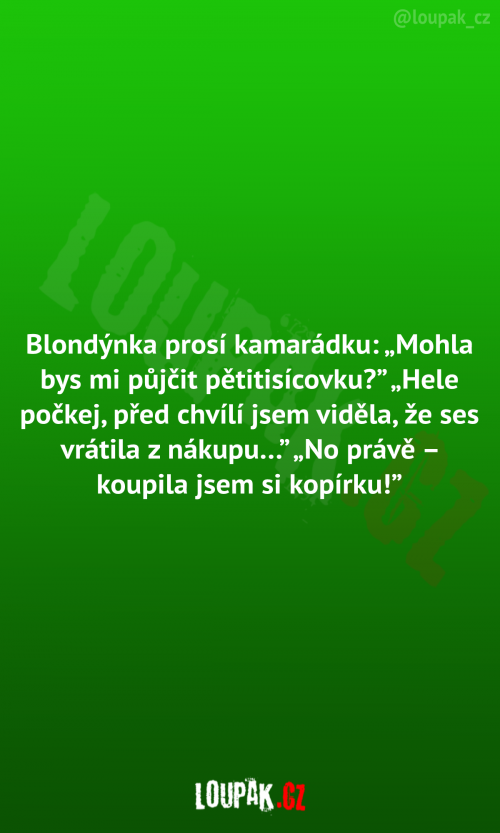  Blondýnka prosí kamarádku 