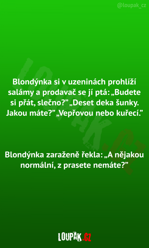  Blondýnka si prohlíží salámy 