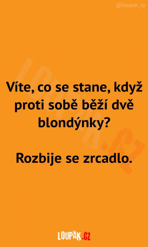  Dvě blondýnky proti sobě 