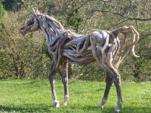  Koň z dreva 