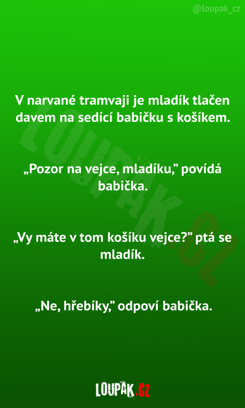  Mladík v narvané tramvaji 