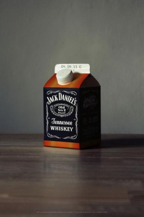  Jack Daniels mléko 