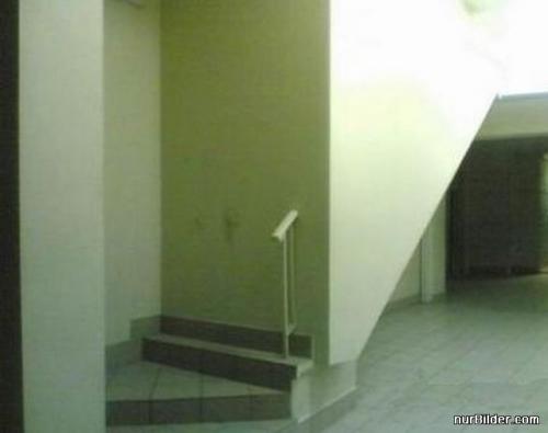  Zazděné schody 