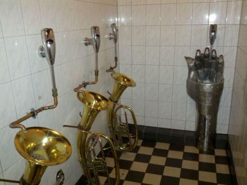  Hudební záchody 