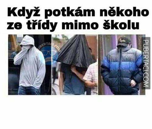  Když potkáš někoho ze třídy 