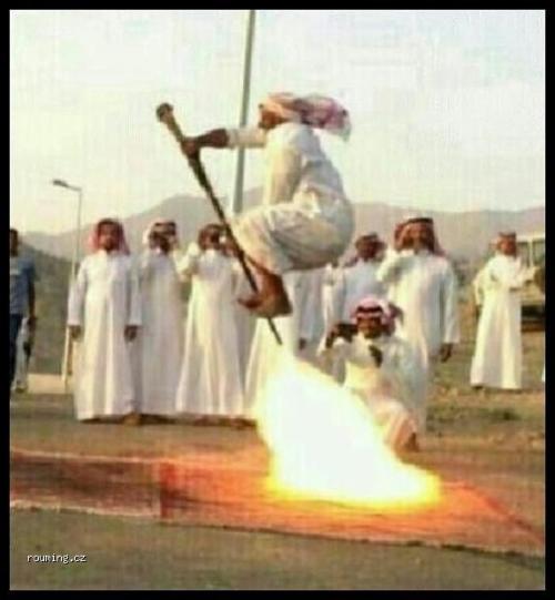  Katarské létající koště 