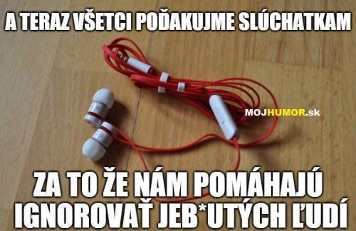  Sluchátka 