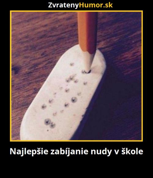  Nuda ve škole 