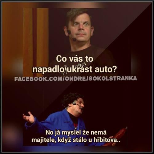  Auto u hřbitova 